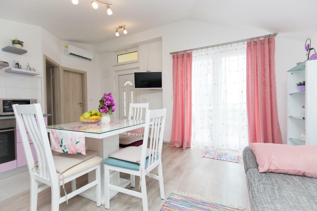 Apartment Paula Подстрана Экстерьер фото